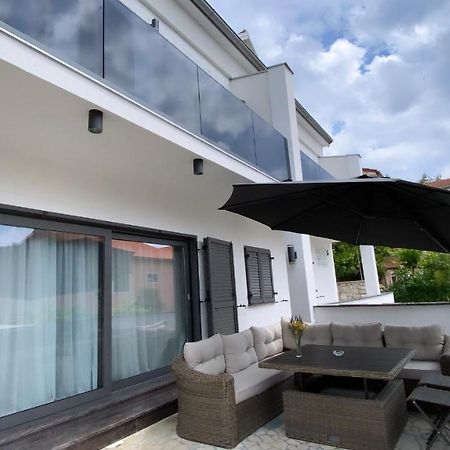 Apartments Tasha Mali Losinj Luaran gambar