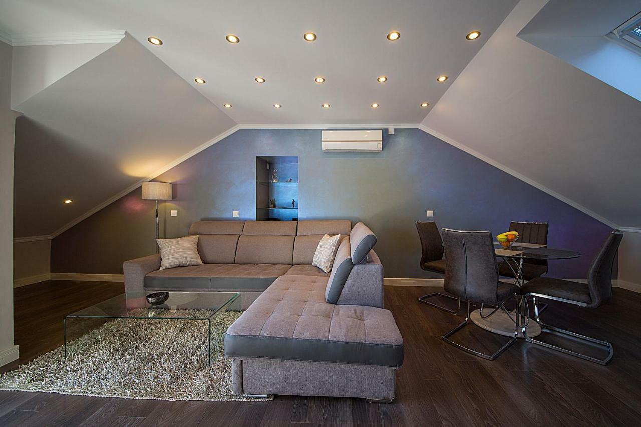 Apartments Tasha Mali Losinj Luaran gambar